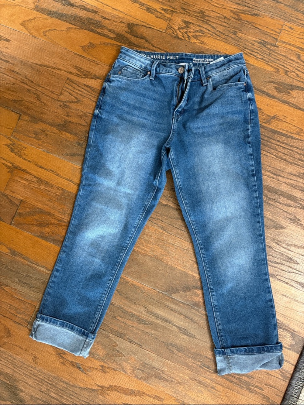Laurie Felt Women's Blue Rolled-Cuff Boyfriend Jeans